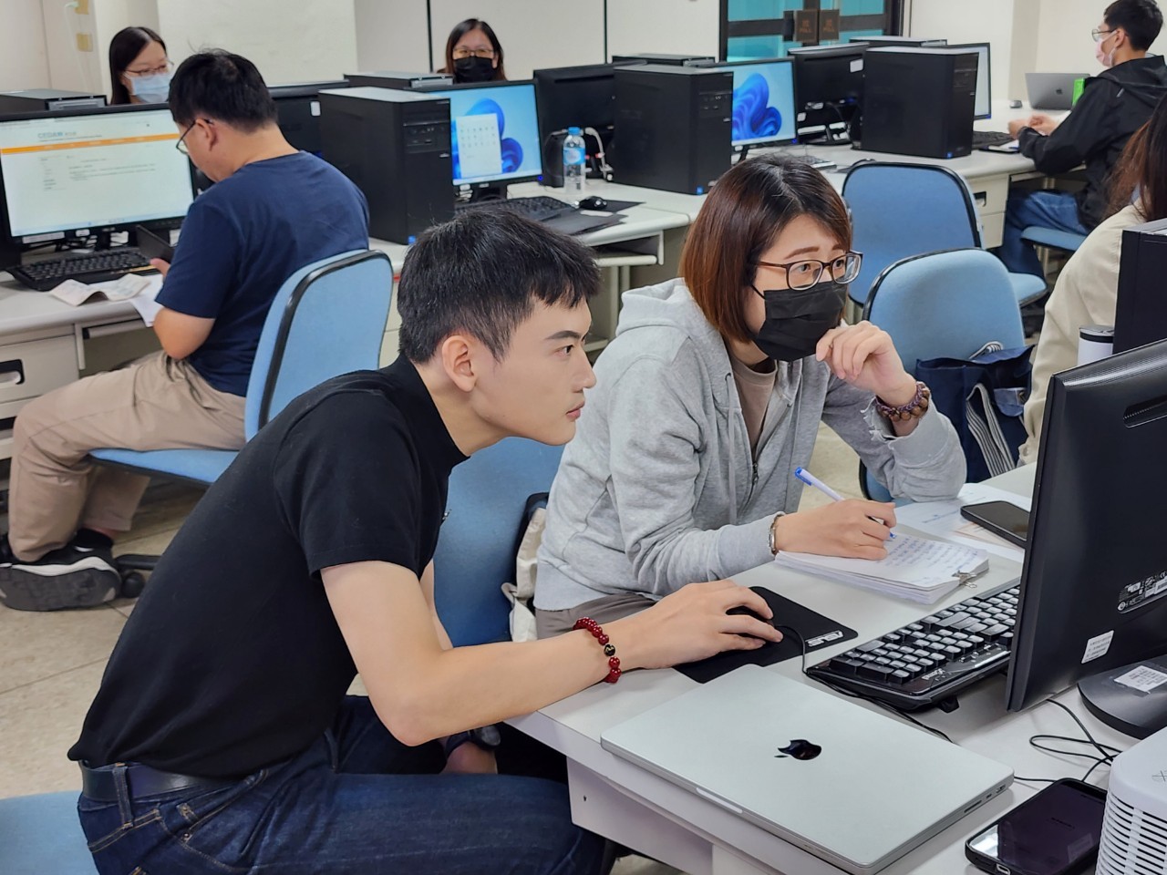 LINE_ALBUM_1131030cedaw媒材製作-1_260115_12