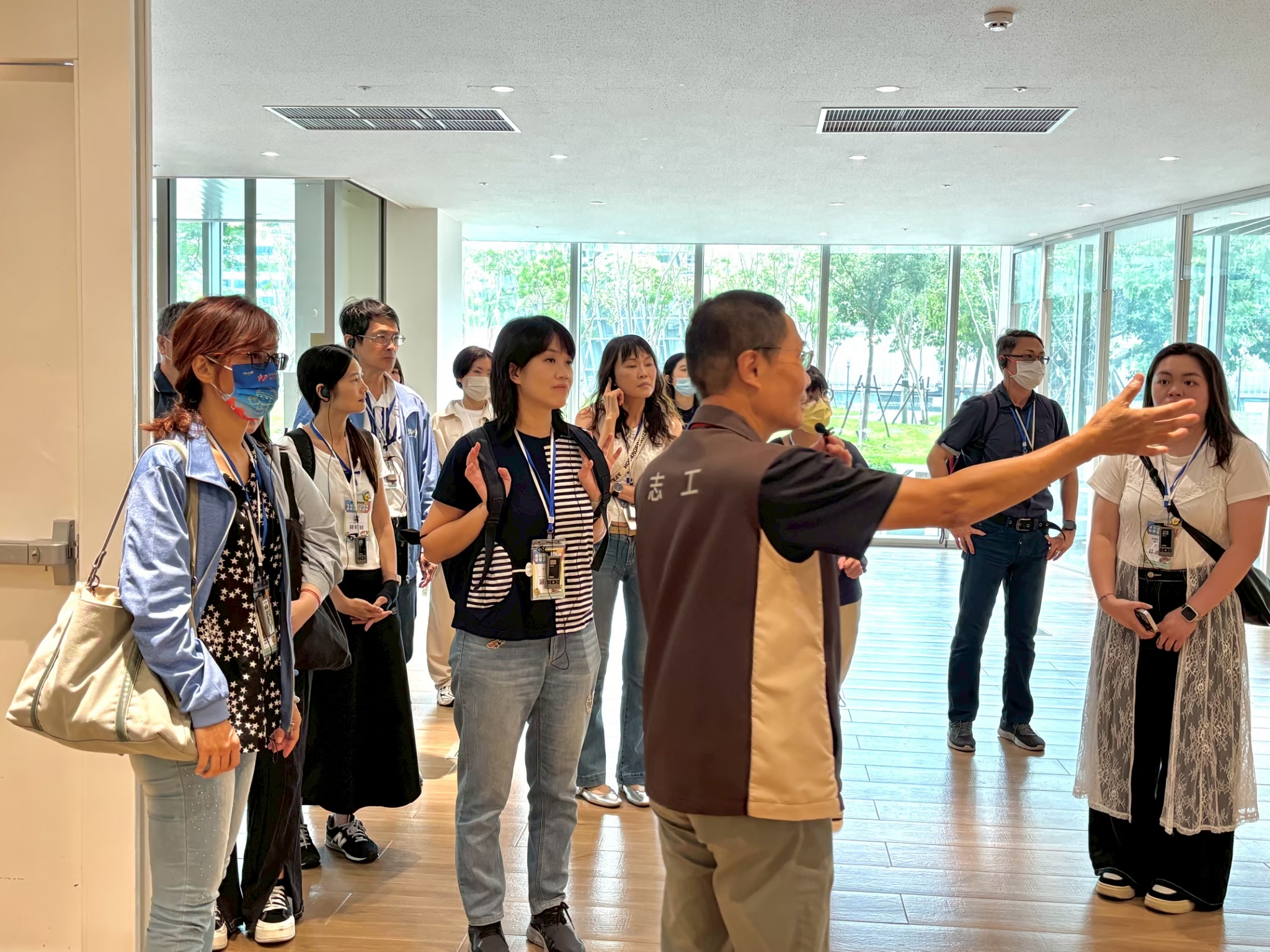 LINE_ALBUM_1140903性別承辦人員共識營_251125_371